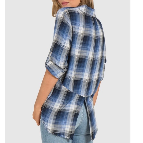 Anthropologie Blue Plaid High Low Fringe Hem Roll Sleeve Buttondown Shirt - Picture 5 of 12
